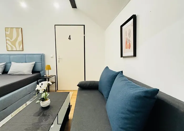 Apartment Private In Comfortable 5-bedroom Near Train Station Vienna