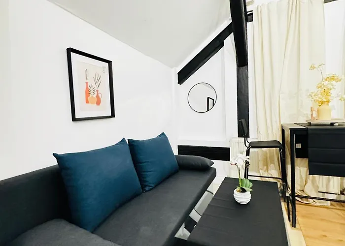 Private In Comfortable 5-bedroom Near Train Station * Vienna