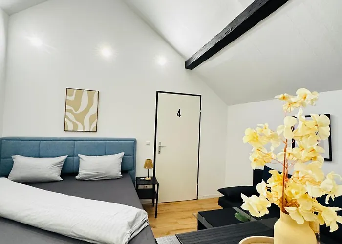 Private In Comfortable 5-bedroom Near Train Station Vienna